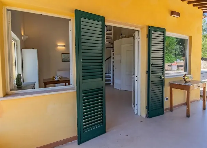 By The Sea - Grilli 3 ラコナ